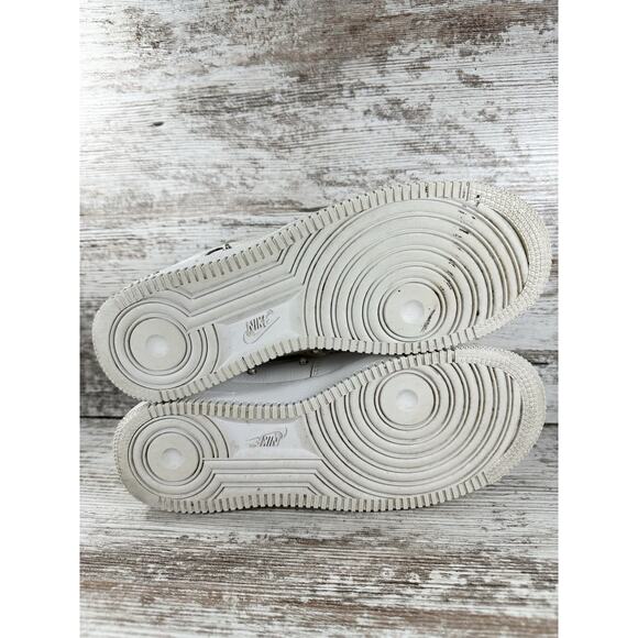 Women's Nike Air Force 1 07' SE 'Pearl' White Leather Sneakers Sz 9 Athletic - Picture 8 of 12